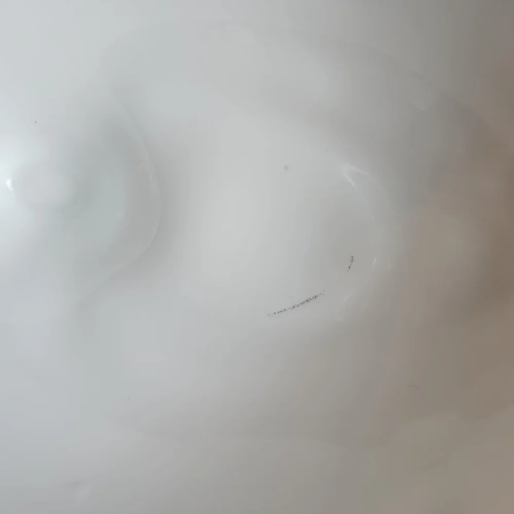 White Indiana glass  Nesting Hen - Picture 7 of 7